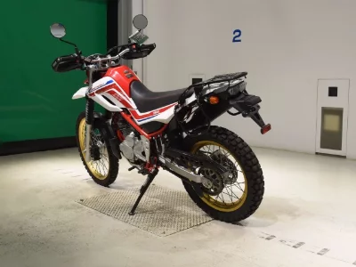 Yamaha SEROW 250-3