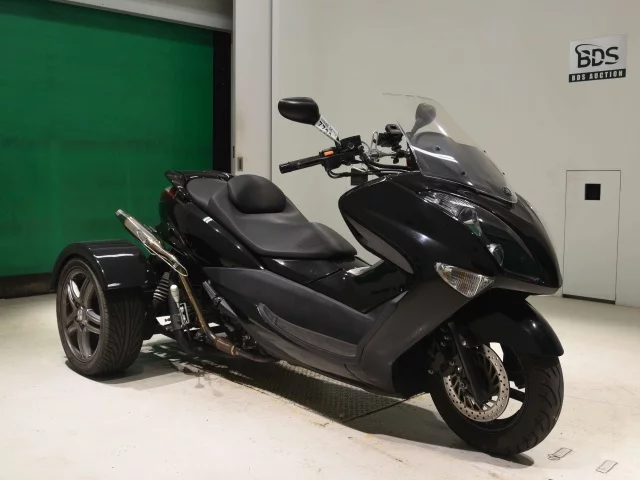 Yamaha MAJESTY250-4 TRIKE  с аукциона в Японии