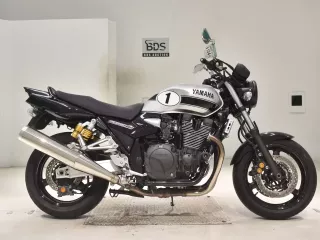Yamaha XJR1300-2  с аукциона в Японии
