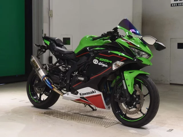 Kawasaki ZX-25R  с аукциона в Японии