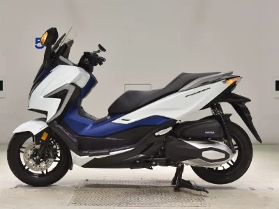 Honda FORZA -5