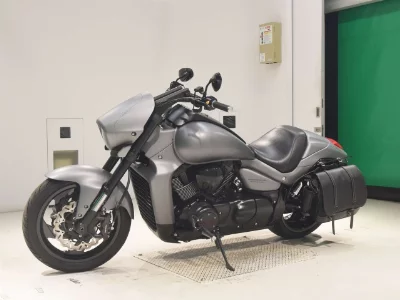 Suzuki BOULEVARDM109R
