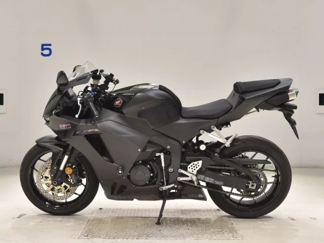 Honda CBR600RR-4  с аукциона в Японии