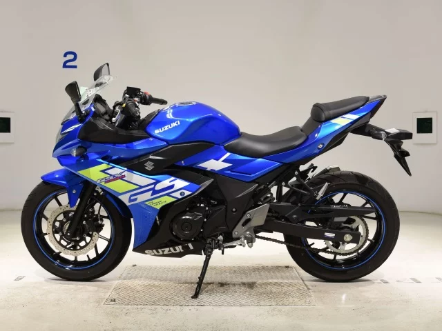 Suzuki GSX250RA  с аукциона в Японии
