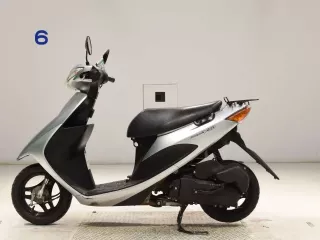 Suzuki ADDRESS V50