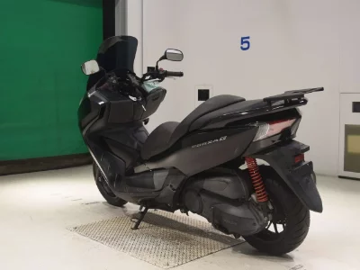 Honda FORZA