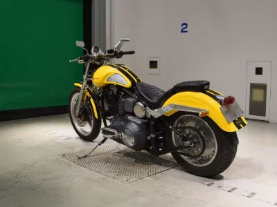 Harley-Davidson HARLEY FXSTC1340
