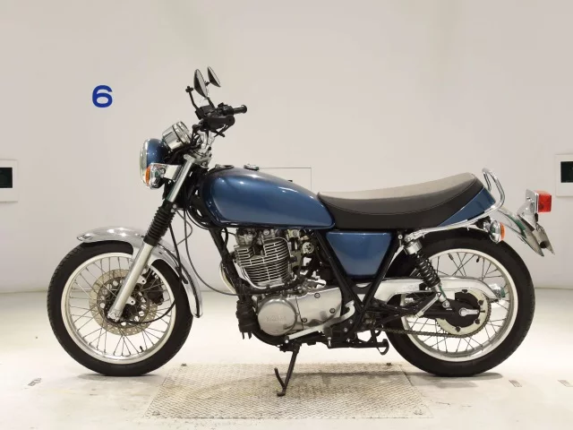 Yamaha SR400-5 2021