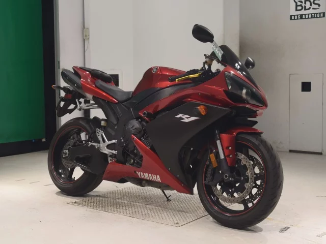 Yamaha YZF-R1  с аукциона в Японии