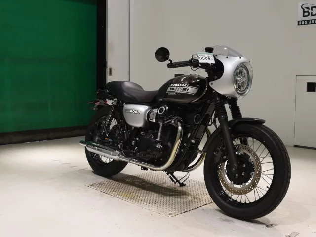 Kawasaki W800-2KAFE  с аукциона в Японии