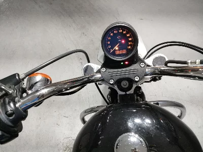 Harley-Davidson HARLEY XL883L
