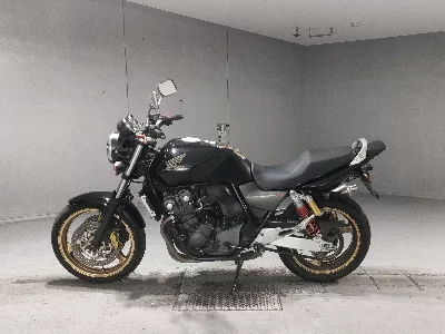 Honda CB400SFV-4