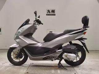Honda PCX125-2