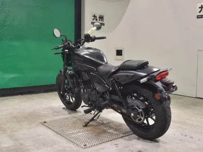 Kawasaki ELIMINATOR 400-3
