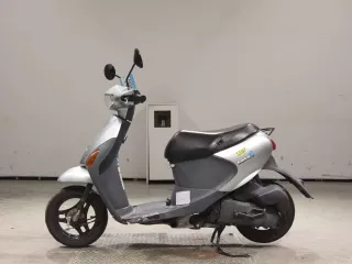 Мотоцикл из Японии Suzuki LET'S4