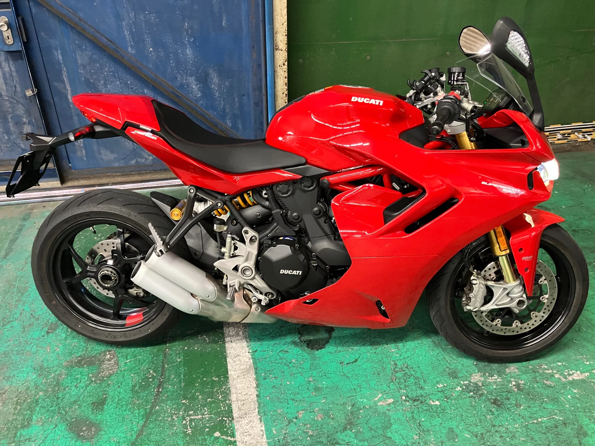 Ducati DUCATI  SUPER  SPORT 950S  с аукциона в Японии