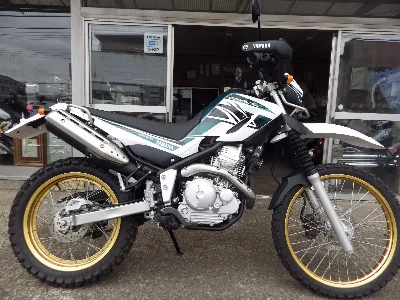 Yamaha SEROW 250