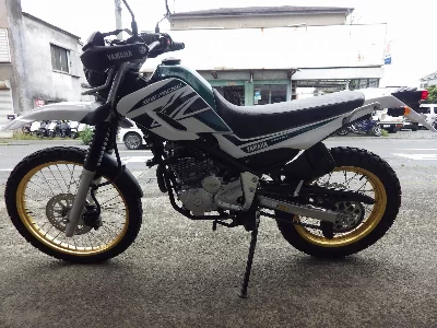 Yamaha SEROW 250