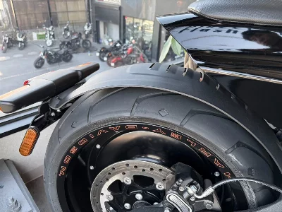 Harley-Davidson HARLEY FXDR114