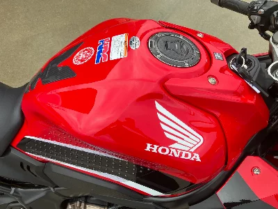 Honda CBR650R