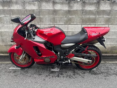 Kawasaki ZX-12R