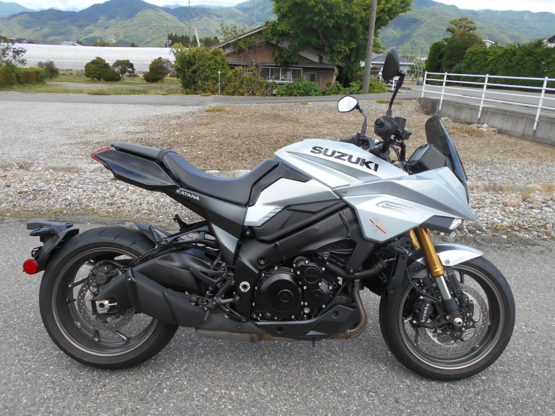 Suzuki KATANA  с аукциона в Японии