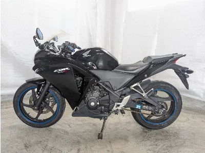 Honda CBR250R ABS