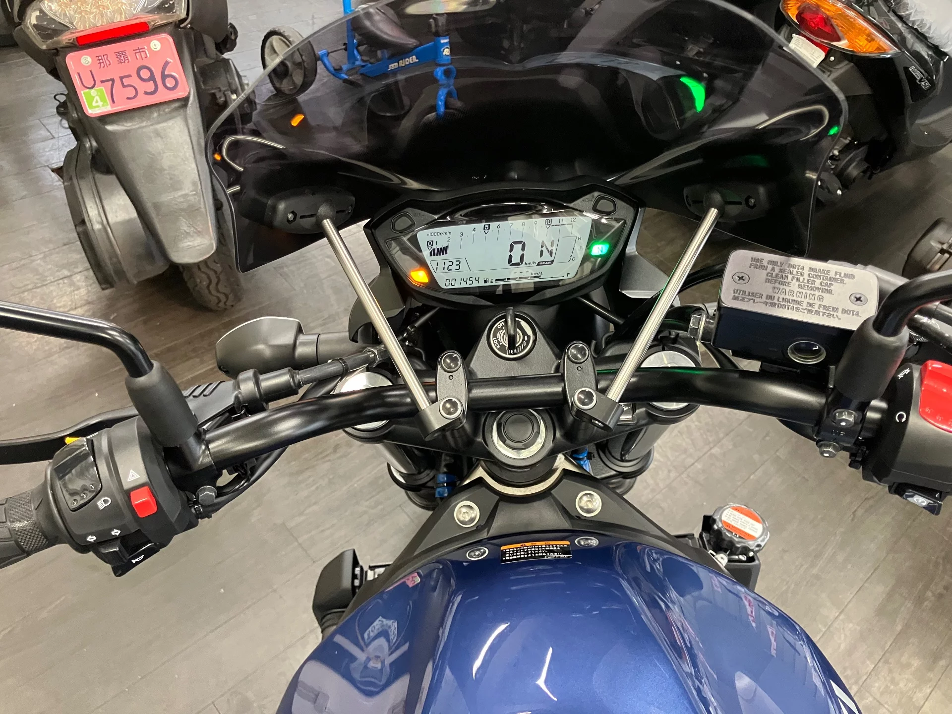 Suzuki SV650 ABS  с аукциона в Японии