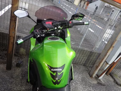 Kawasaki Ninja 400R с аукционов Японии