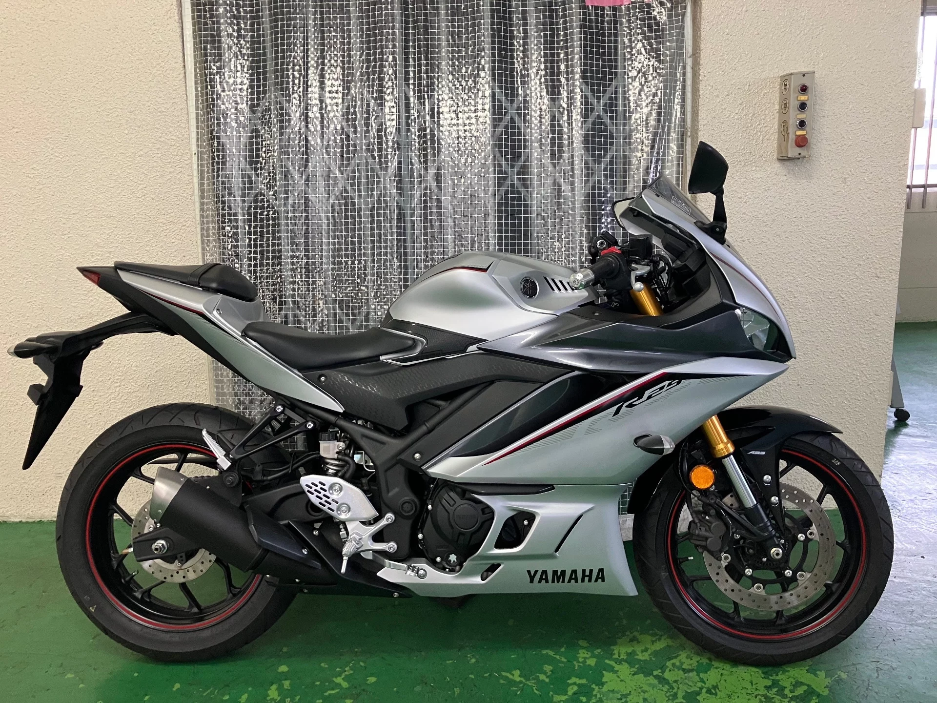 Yamaha YZF-R25 ABS  с аукциона в Японии