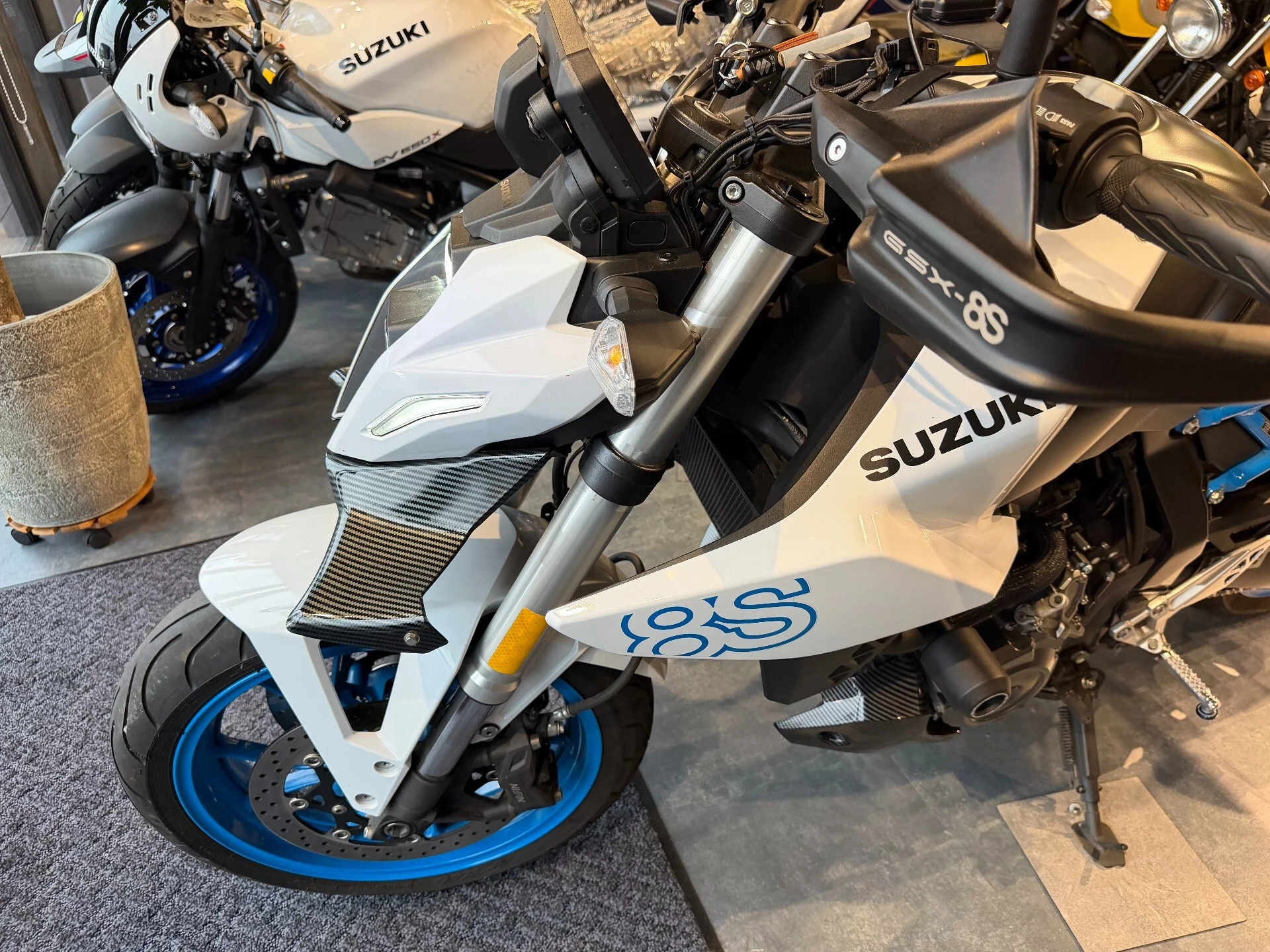 Suzuki GSX-8S  с аукциона в Японии