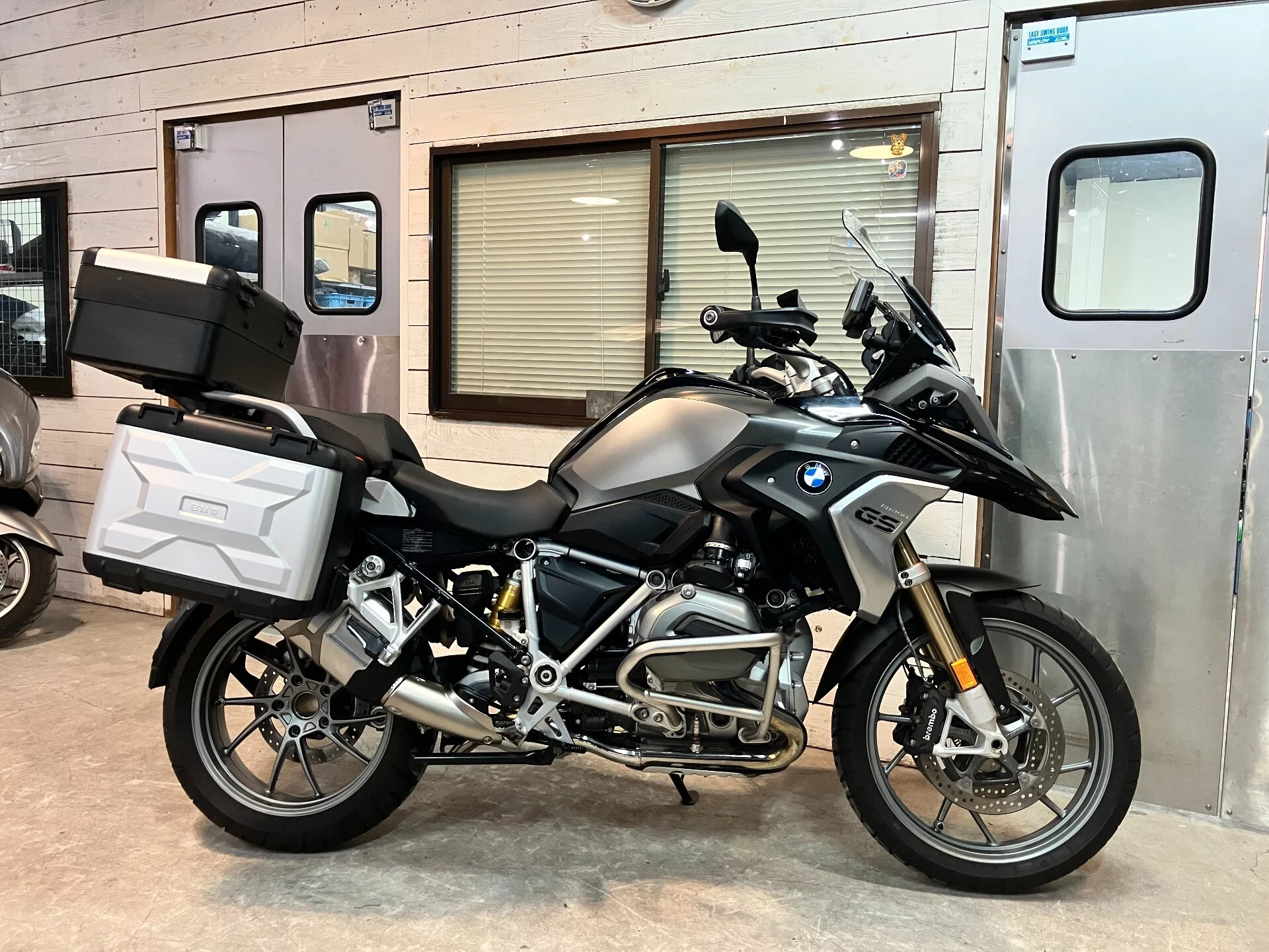 BMW BMW R1200GS  с аукциона в Японии