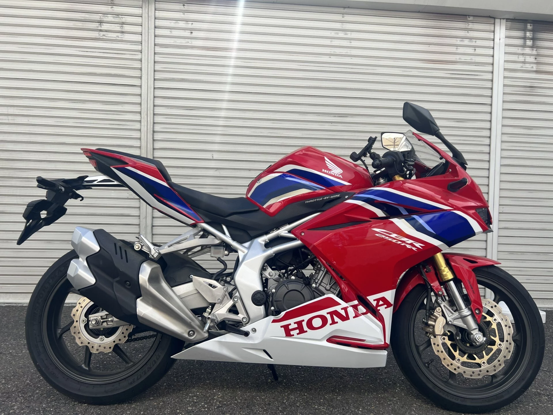 Honda CBR250RR ABS  с аукциона в Японии