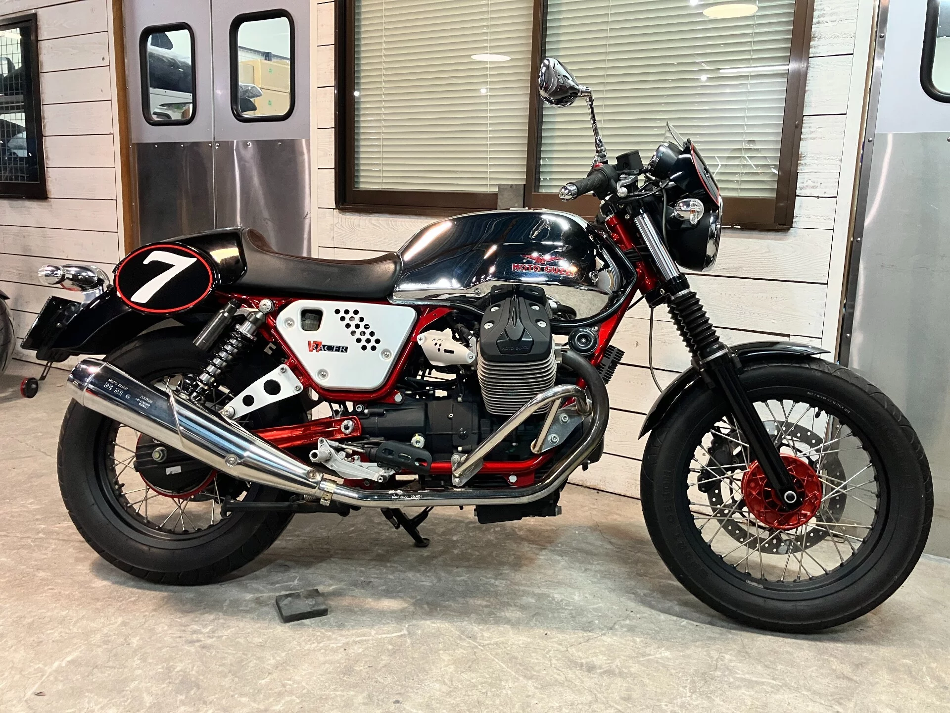 Moto Guzzi MOTO GUZZI V7 RACER  с аукциона в Японии