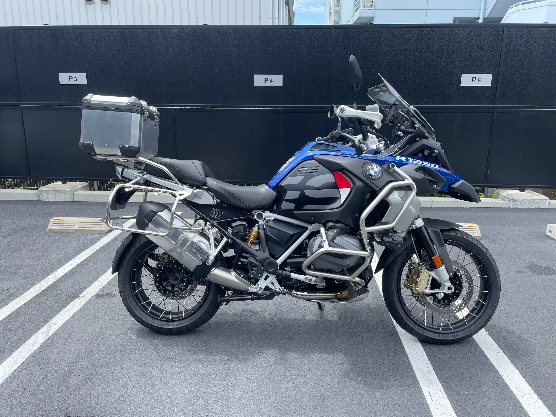 BMW BMW R1250GS ADV  с аукциона в Японии