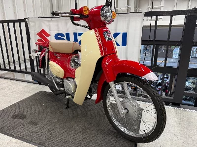 Honda SUPER CUB 50 HELLOKITTY