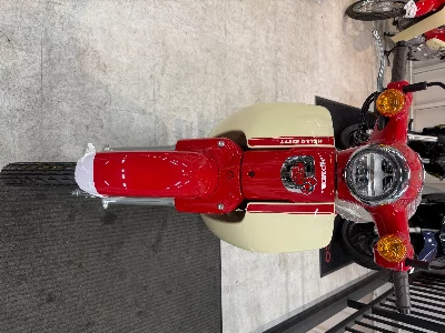 Honda SUPER CUB 50 HELLOKITTY
