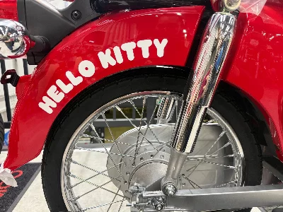 Honda SUPER CUB 50 HELLOKITTY