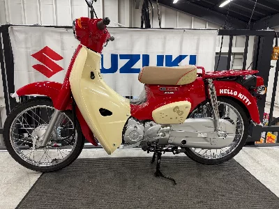 Honda SUPER CUB 50 HELLOKITTY