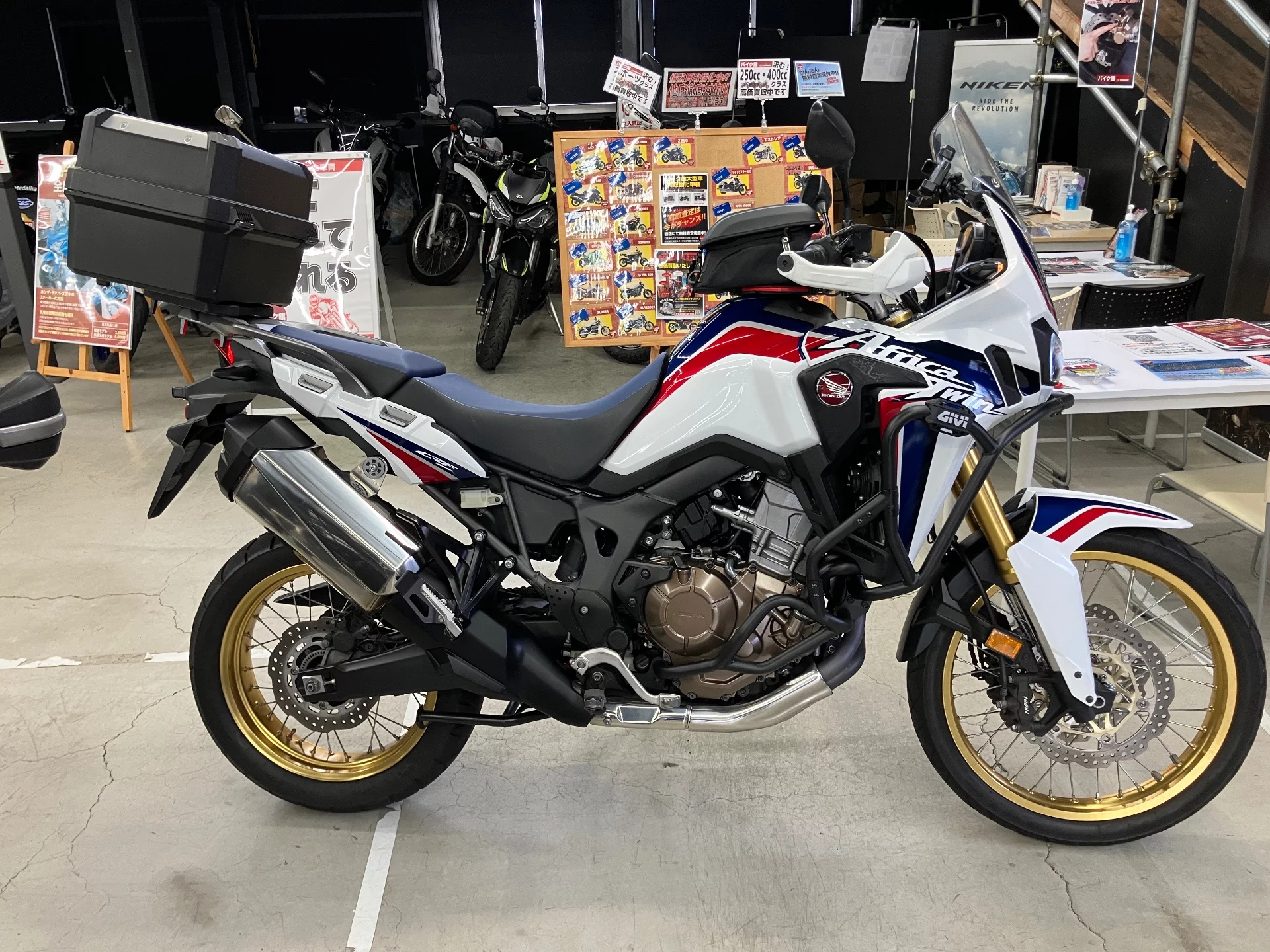Honda CFR1000 AfricaTwin  с аукциона в Японии
