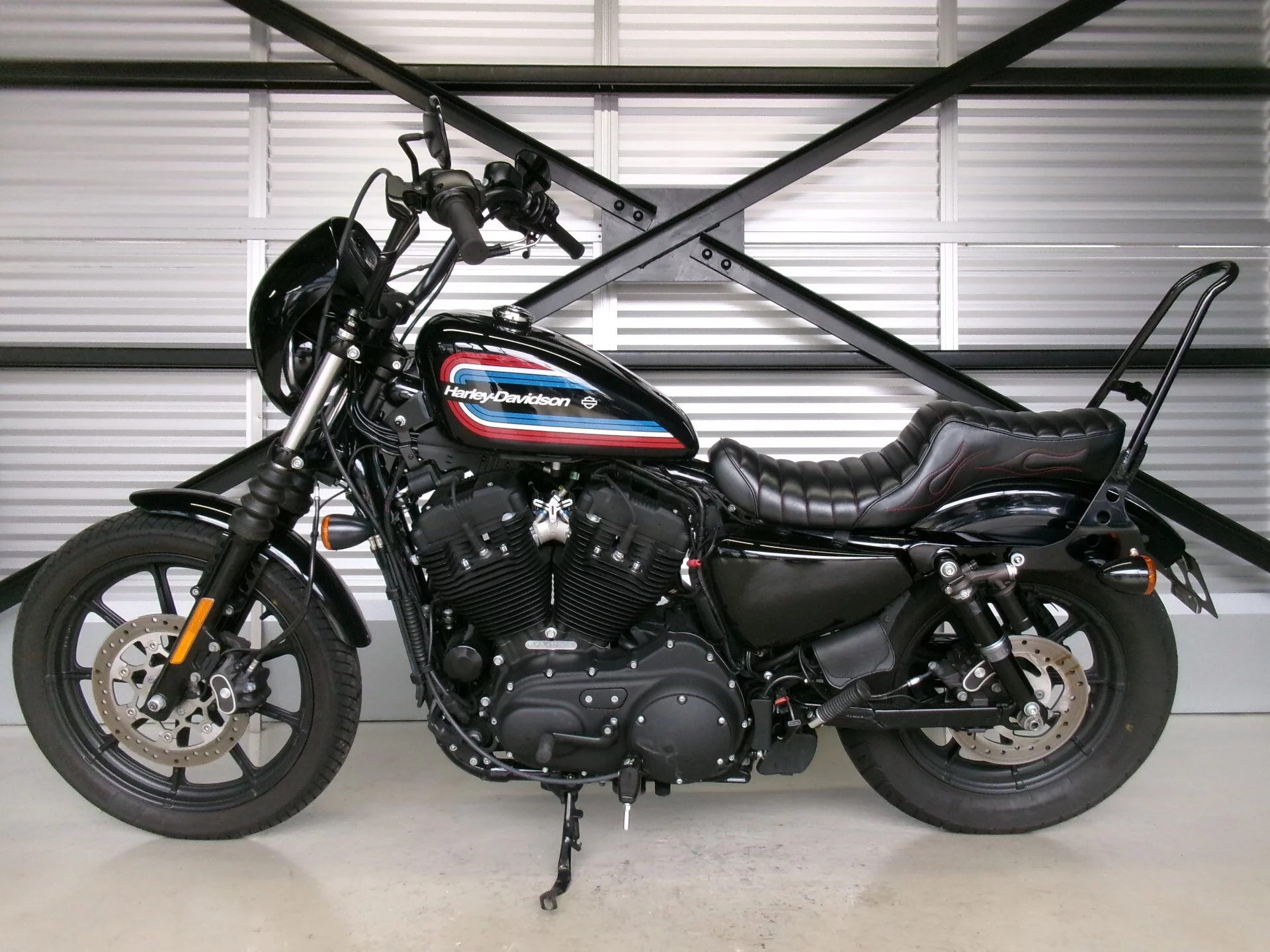 Harley-Davidson HARLEY XL1200NS  с аукциона в Японии