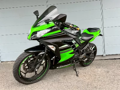 Kawasaki Ninja 250 ABS SE с аукционов Японии