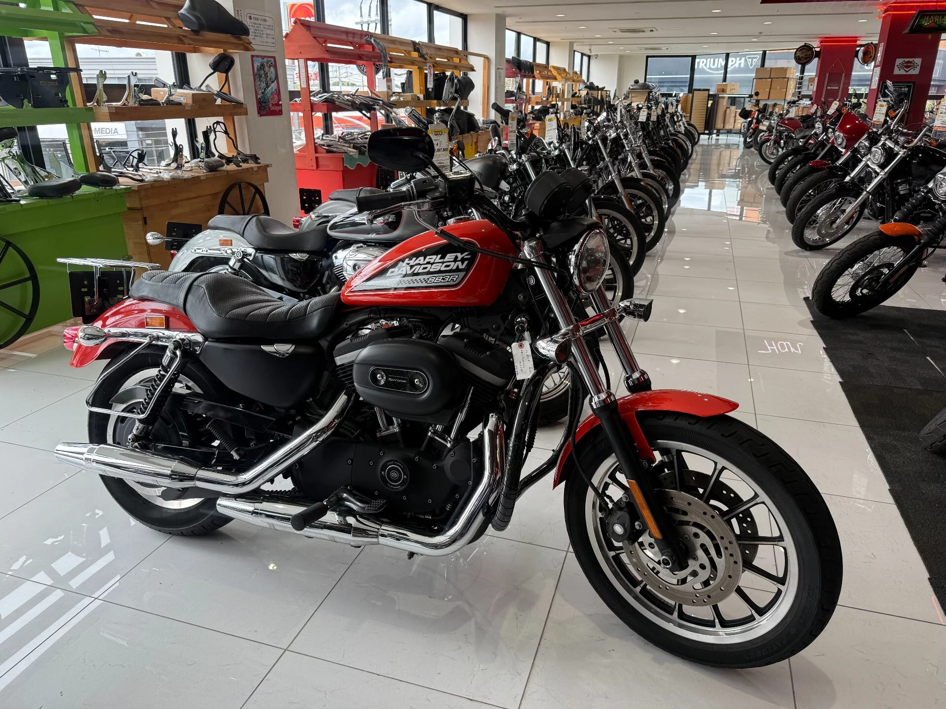 Harley-Davidson HARLEY XL883R  с аукциона в Японии