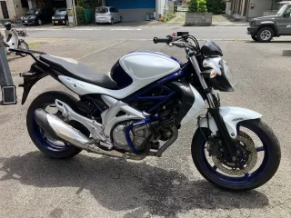 Suzuki GLADIUS400 ABS  с аукциона в Японии