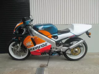 Honda NSR250R-1