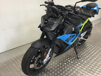BMW BMW S1000R