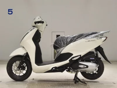 Honda LEAD125-2