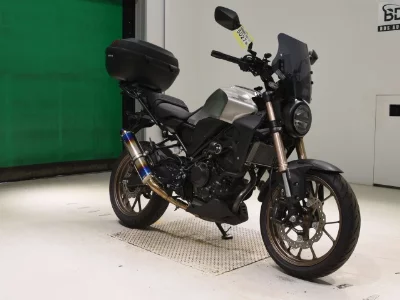 Honda CB250RA