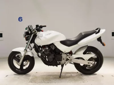 Honda HORNET250