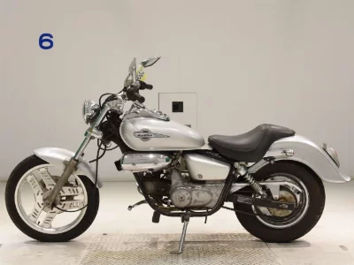 Honda MAGNA 50
